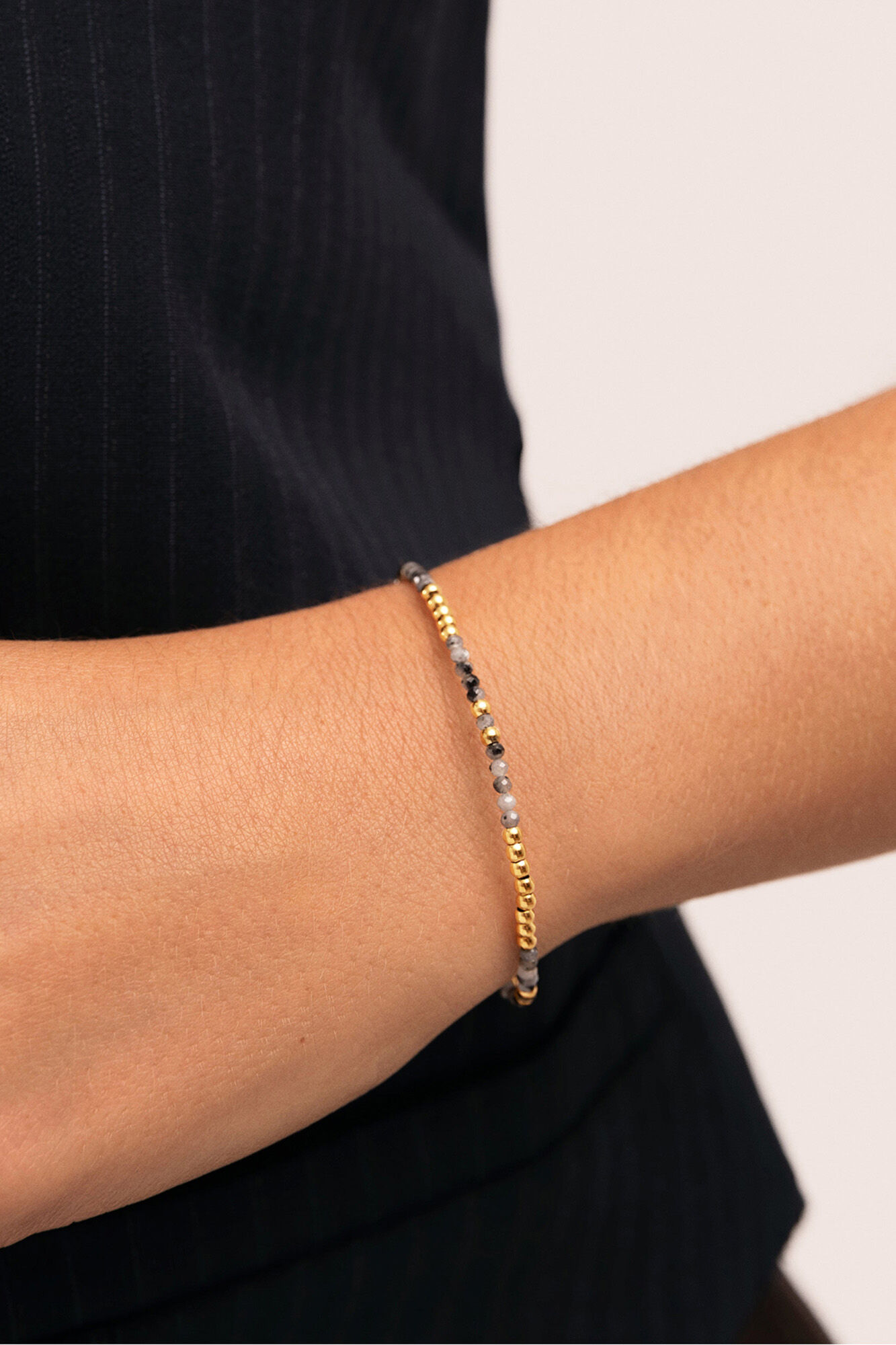 Singularu Abendarmband aus vergoldetem Stahl