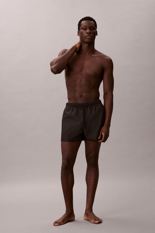 Calvin Klein Ba&ntilde;ador corto cord&oacute;n logo negro