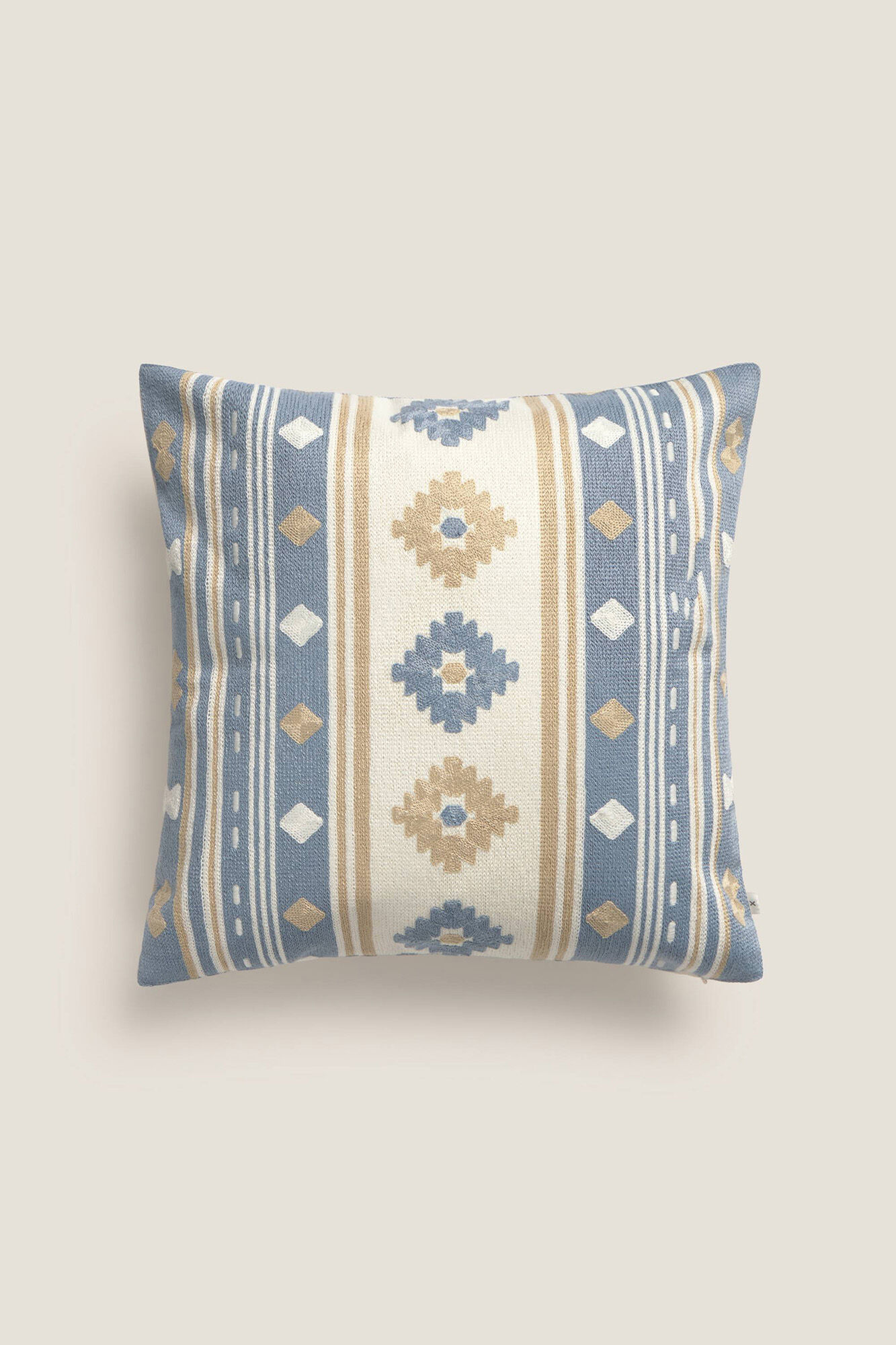 Textura Capa de almofada com fio tingido e desenho geom&eacute;trico