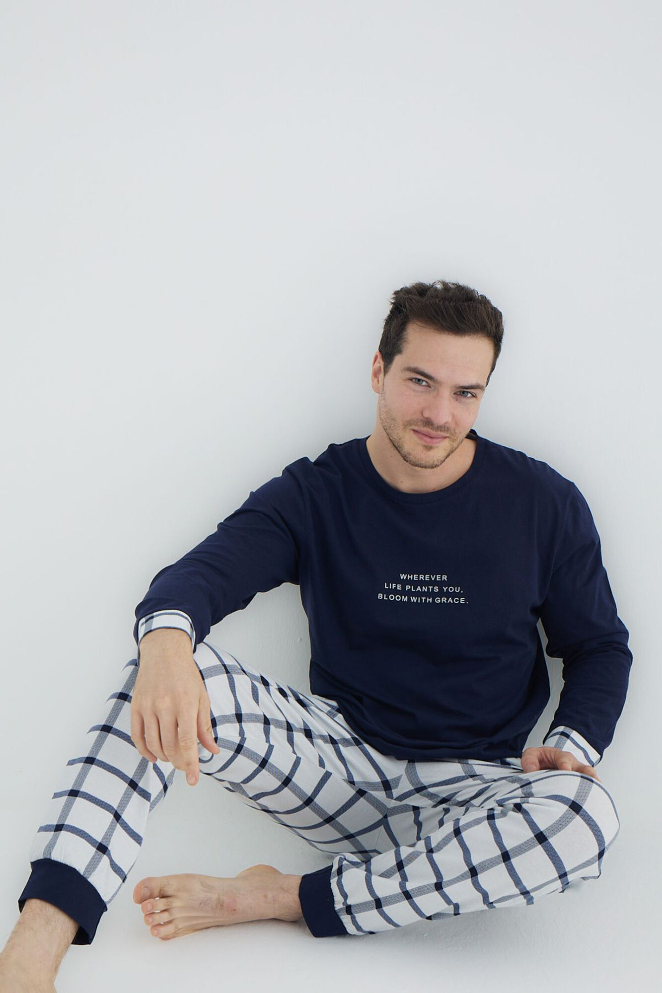 Trendyol Conjunto de pijama azul marinho 