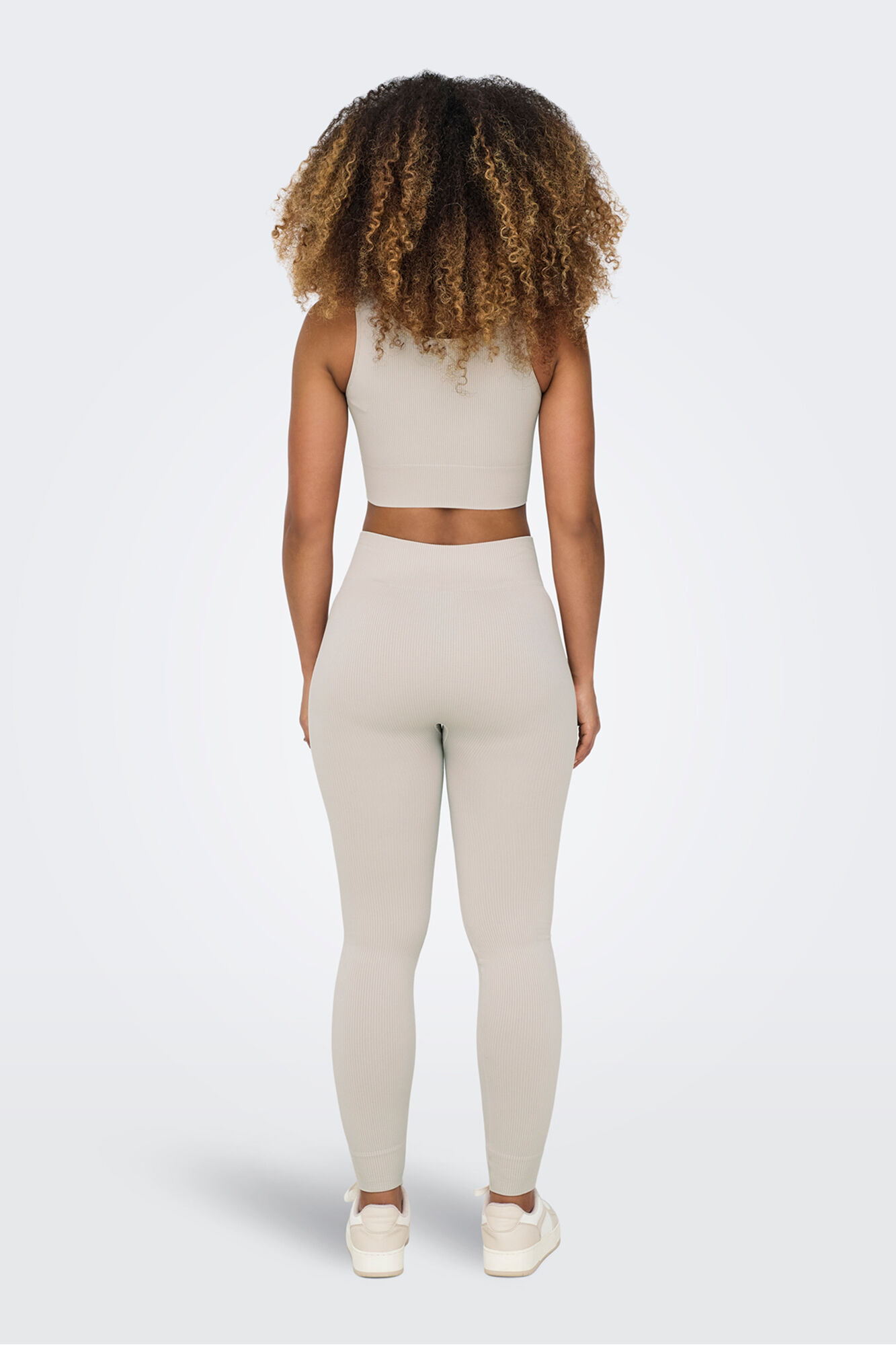 Only Play Sujetador deportivo Seamless tirantes.