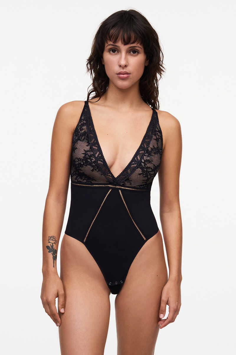Womensecret Olivia non-wired body with lace and embroidered tulle black