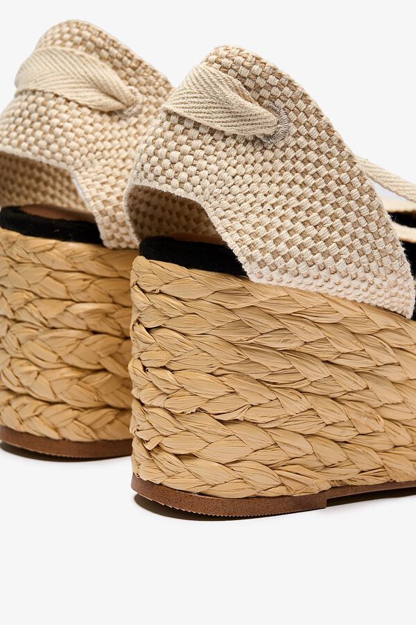 Popa Zushi raffia low wedge sandal black