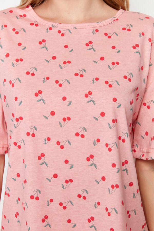 Trendyol Conjunto de pijama corto cerezas estampado