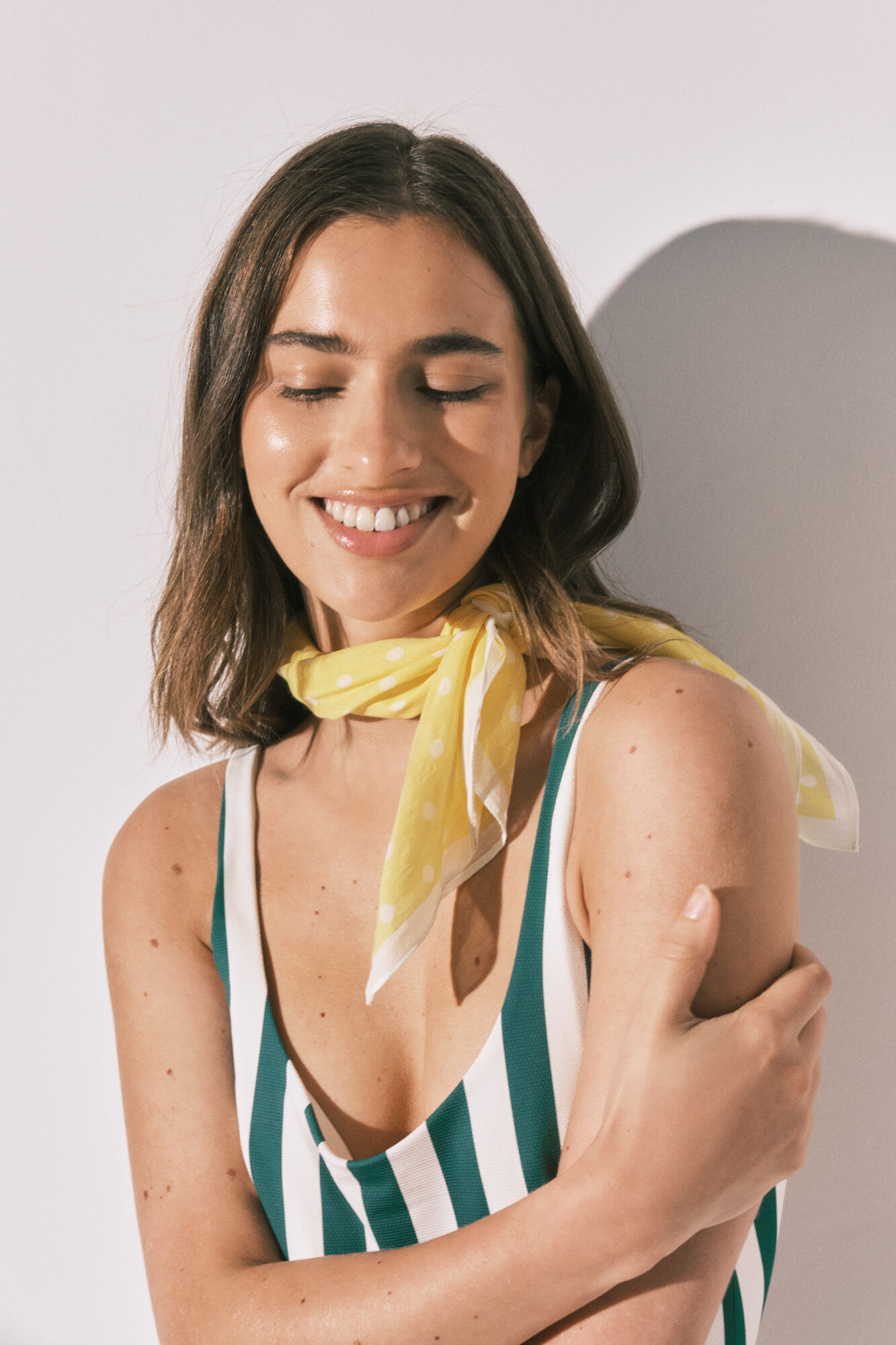 Women'secret Foulard jaune &agrave; pois blancs
