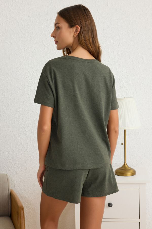 Trendyol Conjunto de pijama corto coraz&oacute;n kaki