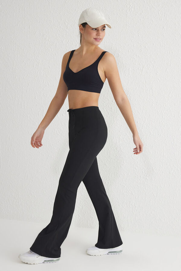 Trendyol Cal&ccedil;a de fato de treino preto