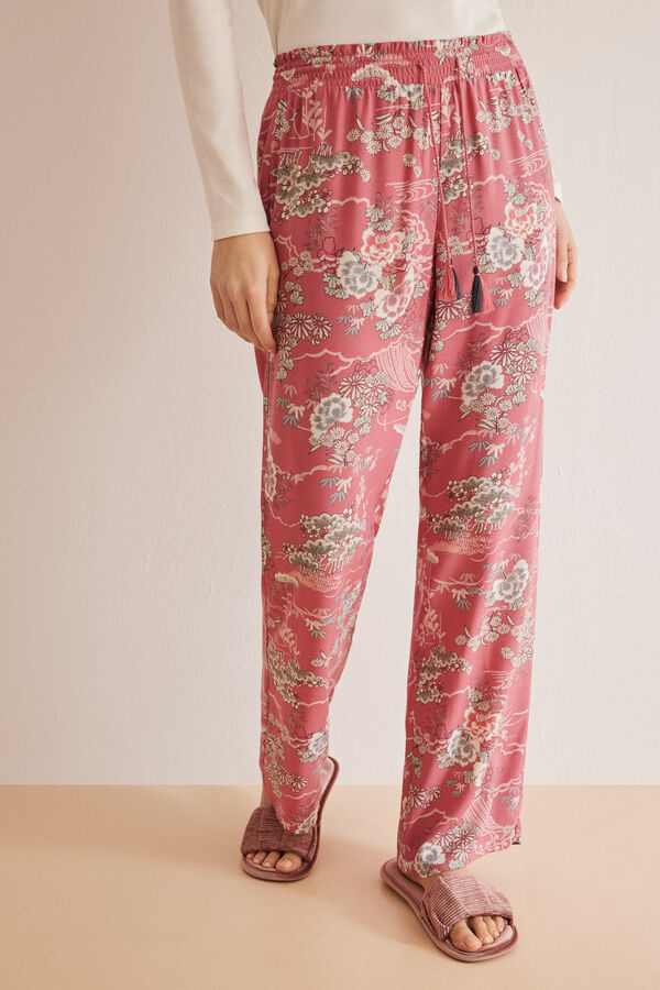 Womensecret Duge ružičaste pantalone s uzorkom trešanja Bordo
