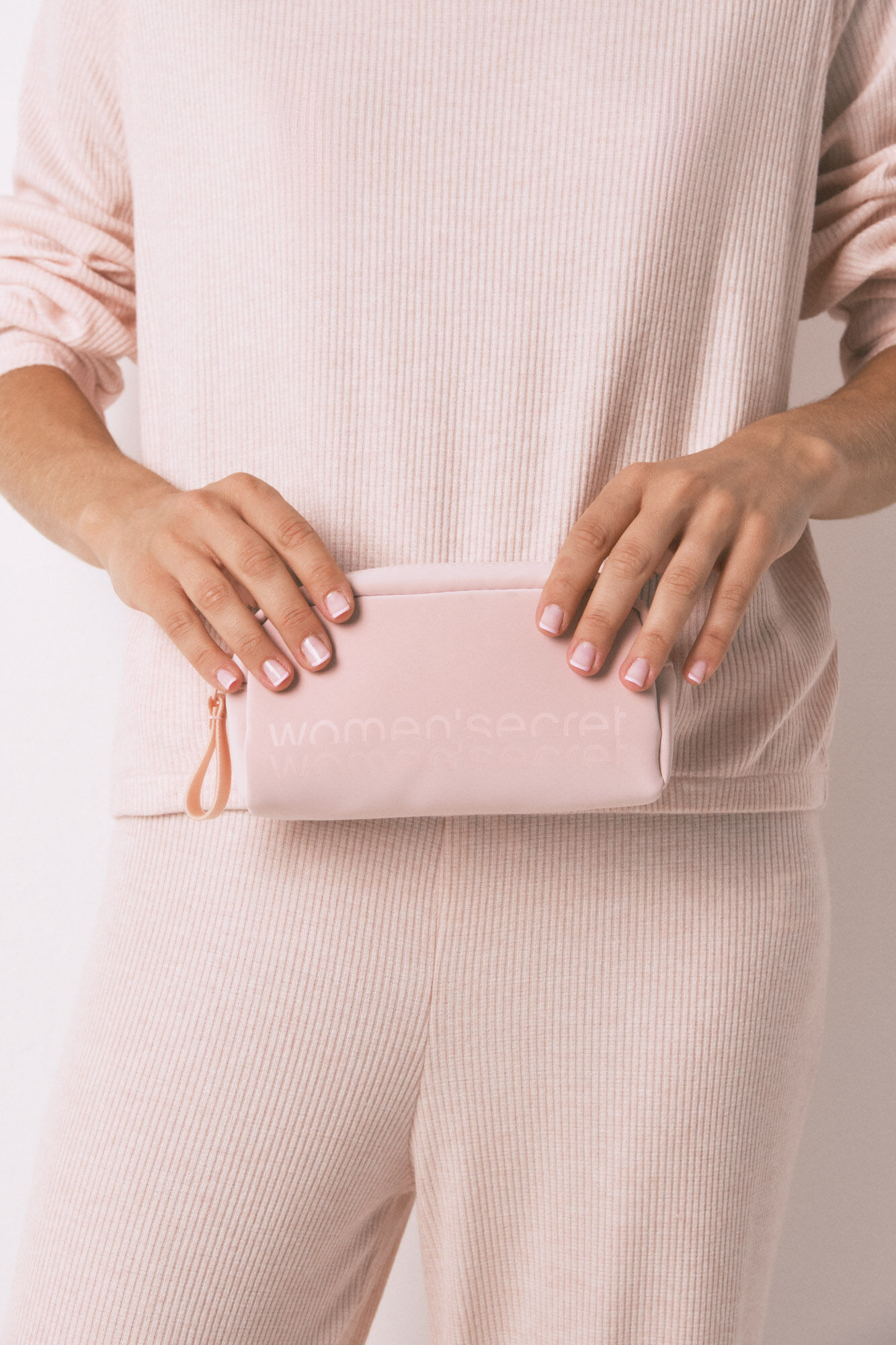 Women'secret Neceser peque&ntilde;o rubber rosa