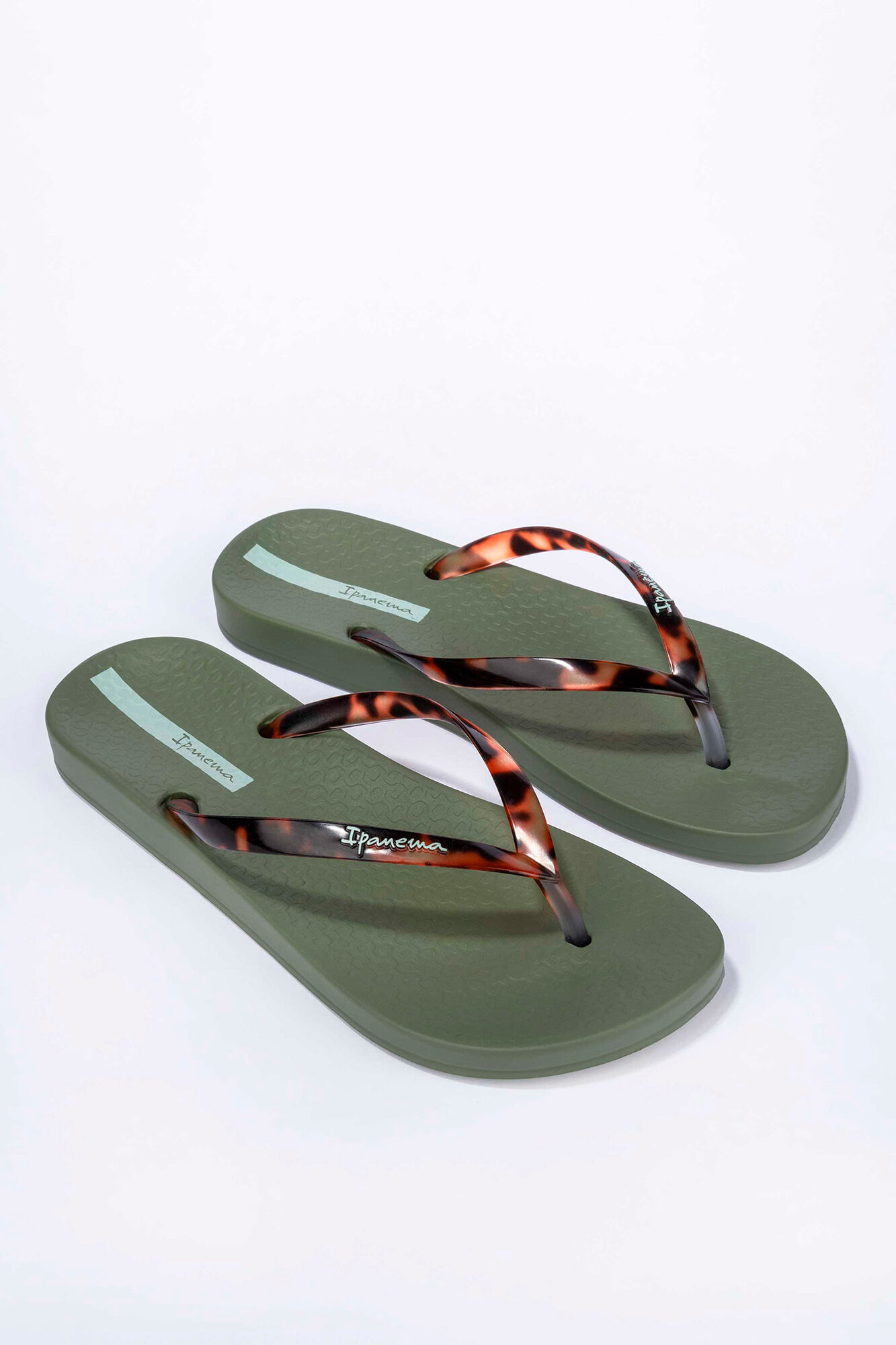 Ipanema Chancla tradicional tira animal print