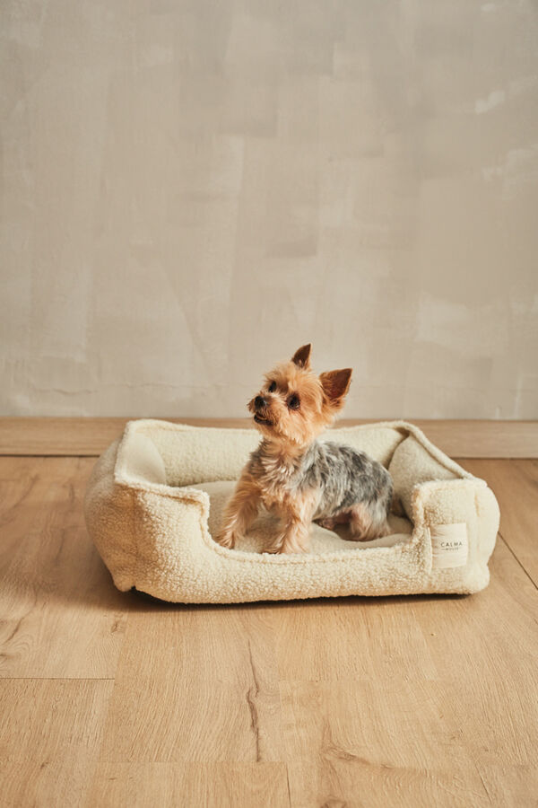 Calma House Henry ecru pet bed with removable cover printed