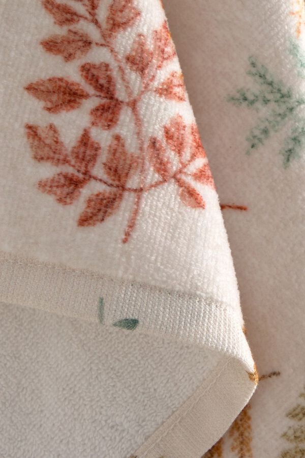 Textura Floral print terry towel white