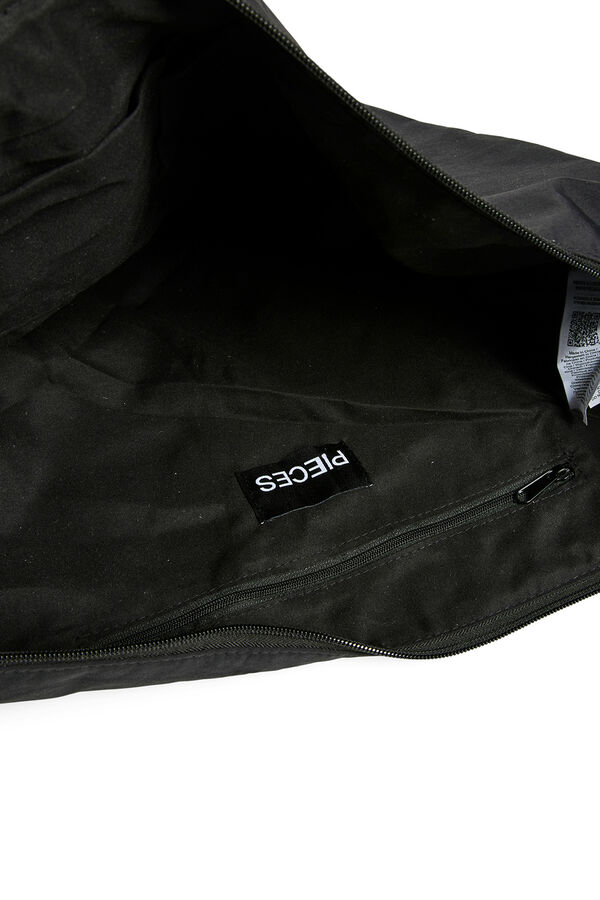 Pieces Mala​ preto