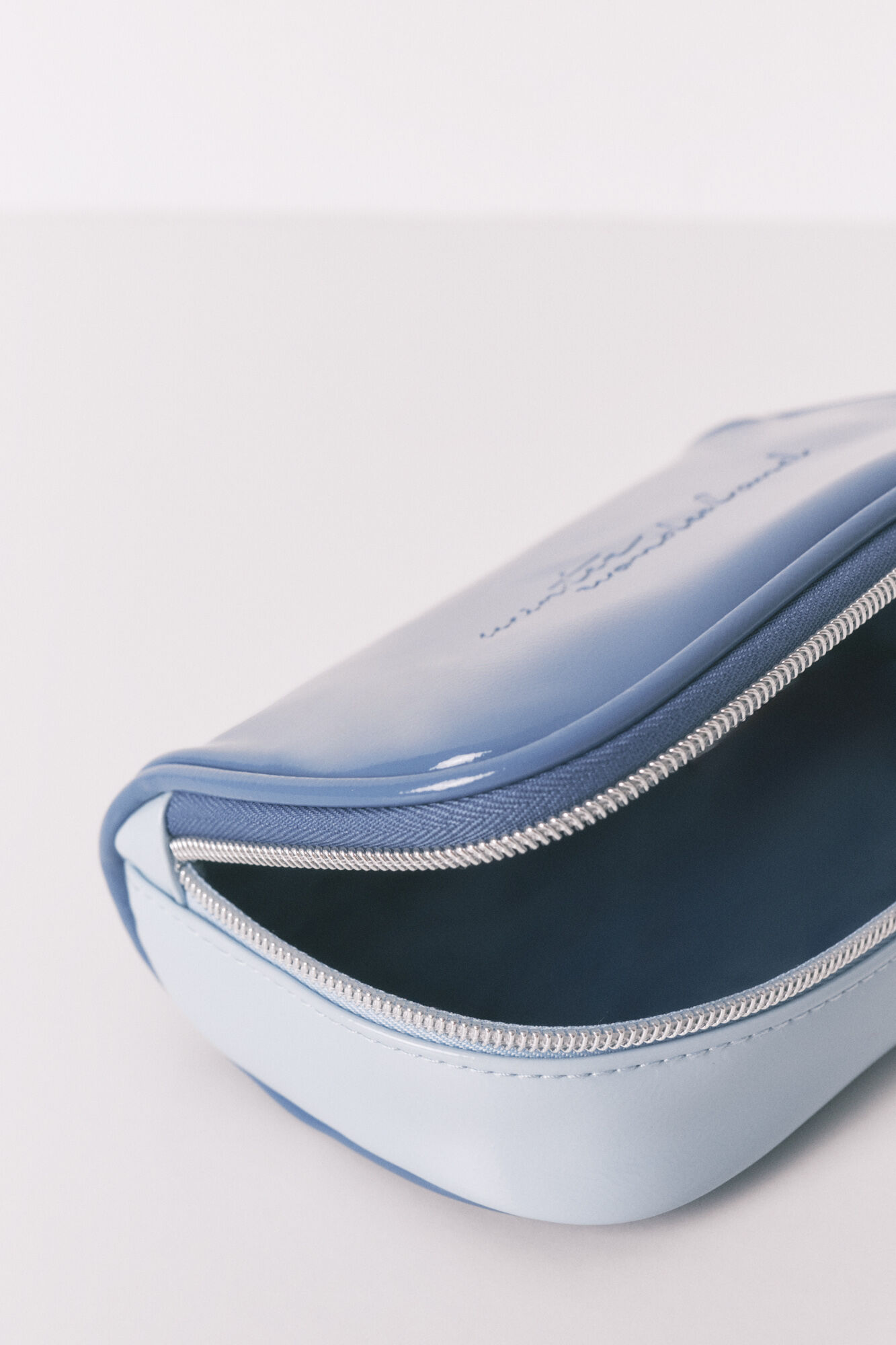 Women'secret Neceser peque&ntilde;o charol azul