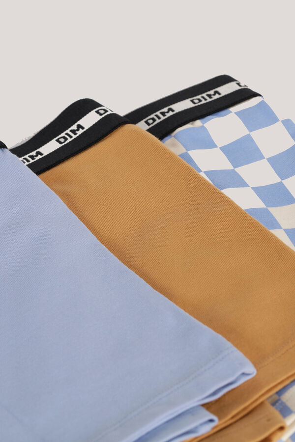 DIM Pack of 3 boys' boxers with a fashionable and stylish print printed