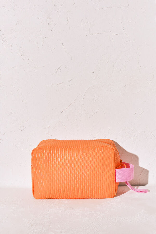 Women'secret Blue raffia texture rubberised vanity case red