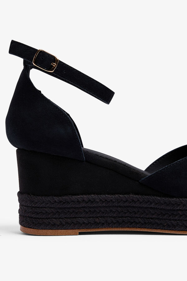 Popa Black Cantalar low wedge sandal black