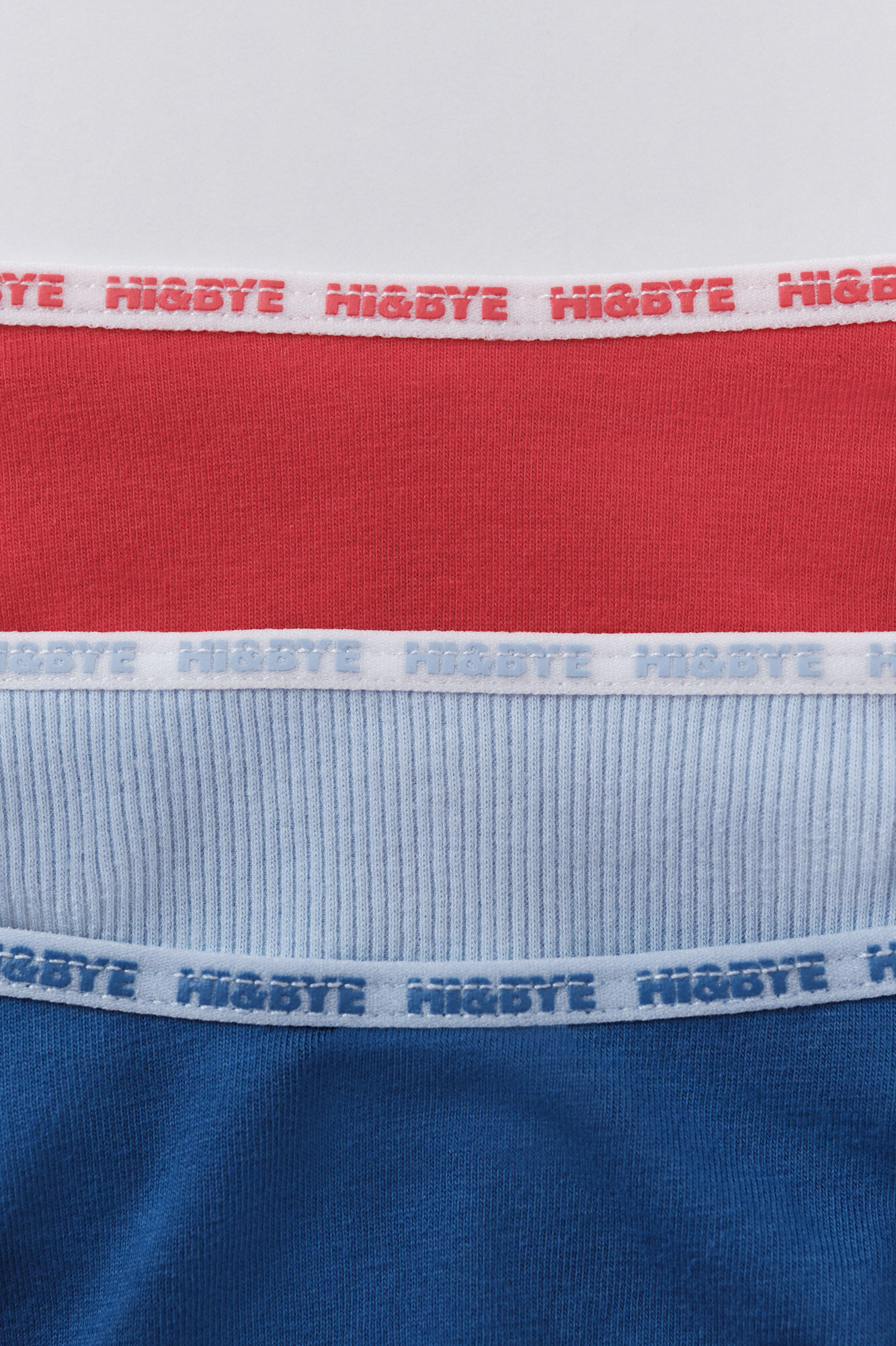 HI&amp;BYE Pack of 3 thongs , red, blue, blue