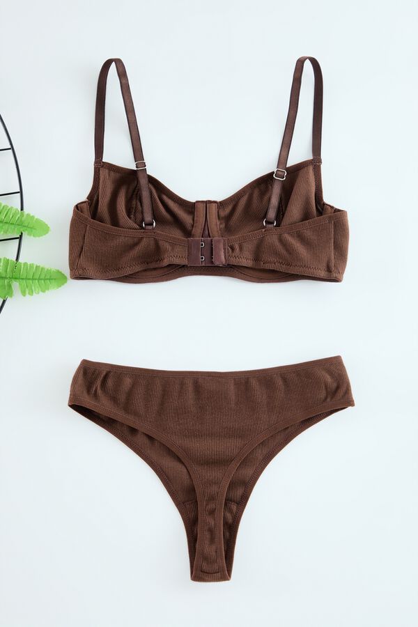 Trendyol Conjunto de ropa interior canal&eacute; marr&oacute;n