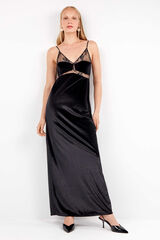 Gisela Long velvet dress with a fluid and sophisticated fall Schwarz