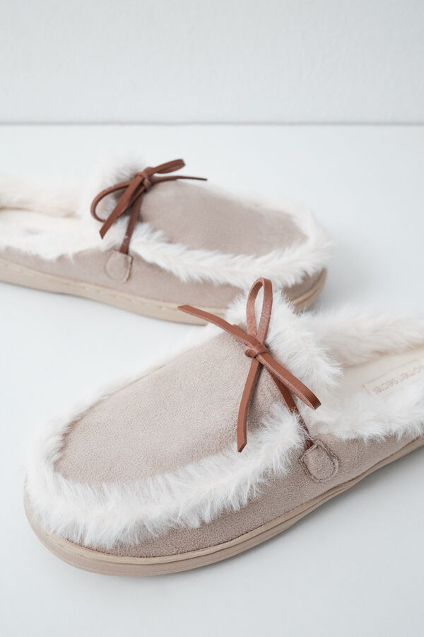 Women'secret Beige faux fur loafer slippers nude