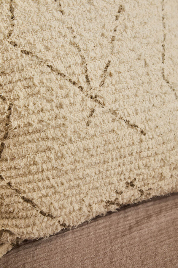 Calma House Capa de almofada quadrada em algod&atilde;o flamejado com motivo &eacute;tnico em tom pedra. cinzento