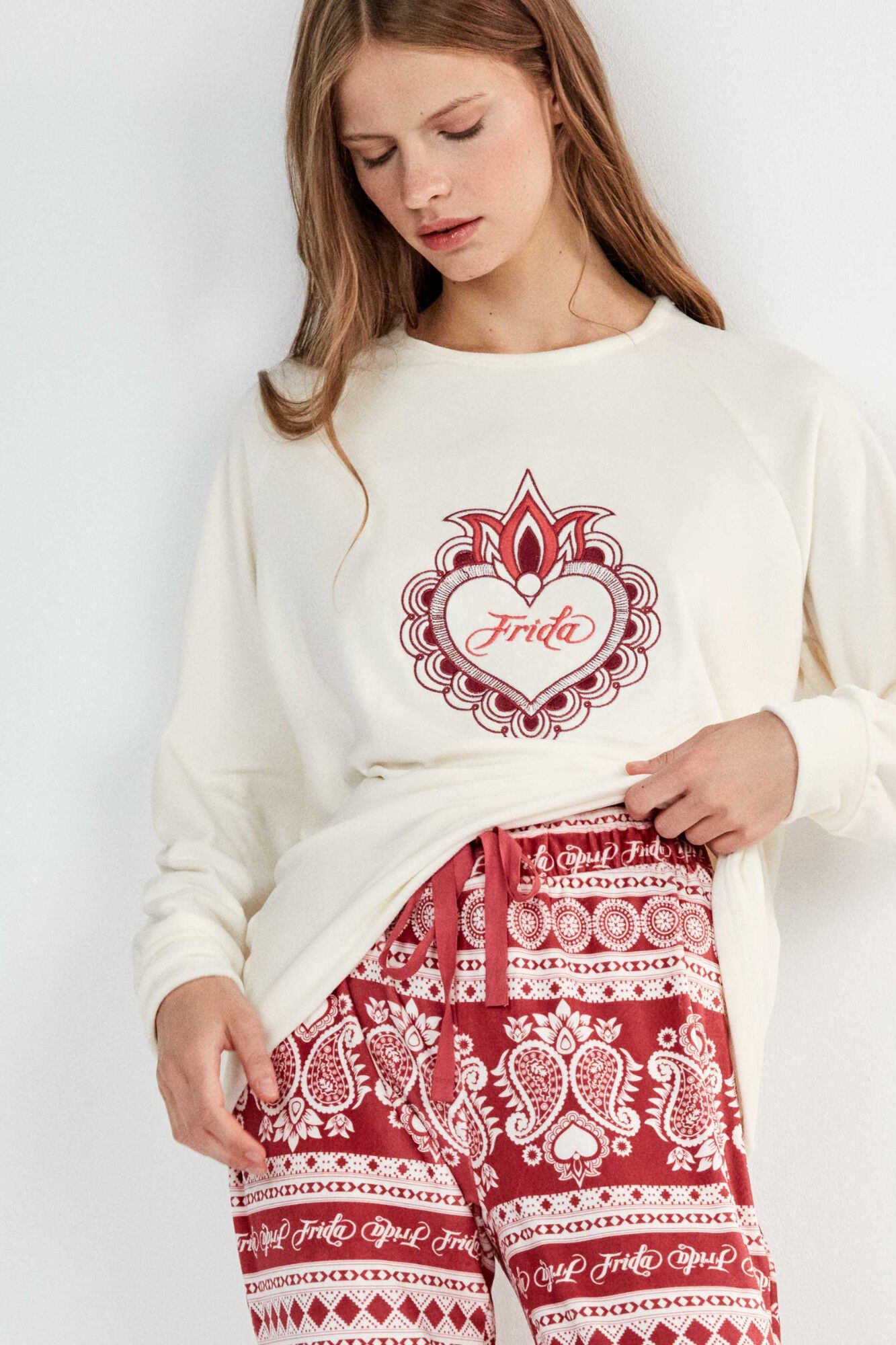 Gisela Pijama Frida Kahlo