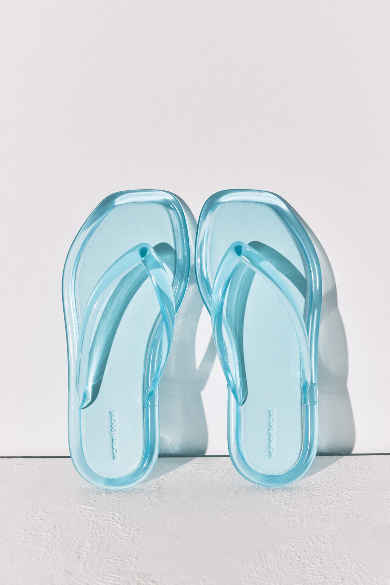 Women'secret Chanclas dedo efecto trasl&uacute;cido verde