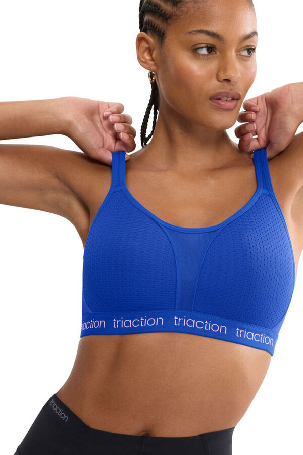 Triumph Szivacsos magas tart&aacute;s&uacute; sportmelltart&oacute; k&eacute;k