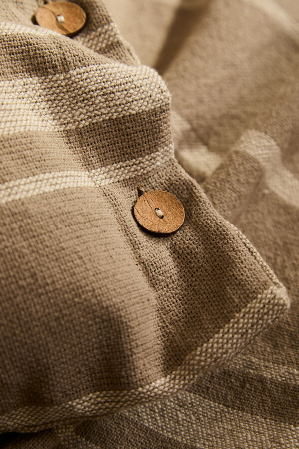 Calma House Funda de coj&iacute;n cuadrada a rayas crudas con botones Sorento beige