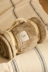 Calma House Plaid de pelito suave en color piedra Pooh beige