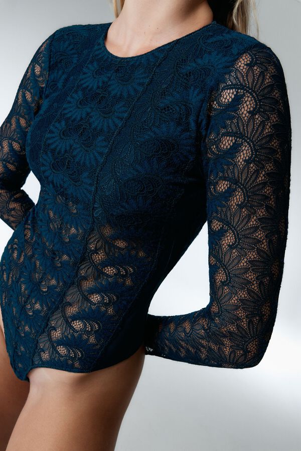 Black Limba Teal Blue long sleeve body blue