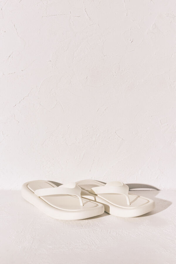 Women'secret White thick sole square toe sandals beige