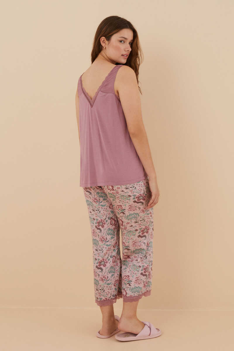 Womensecret Floral pyjamas with a vest top and Capri bottoms in satin viscose pink