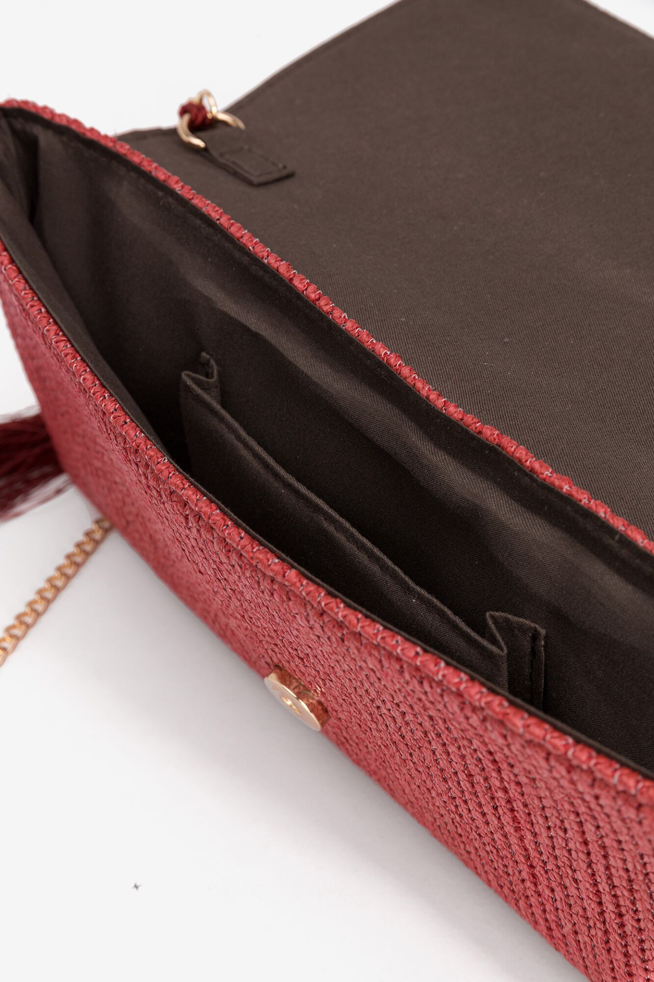 Vilanova Clutch con efecto paja y flecos