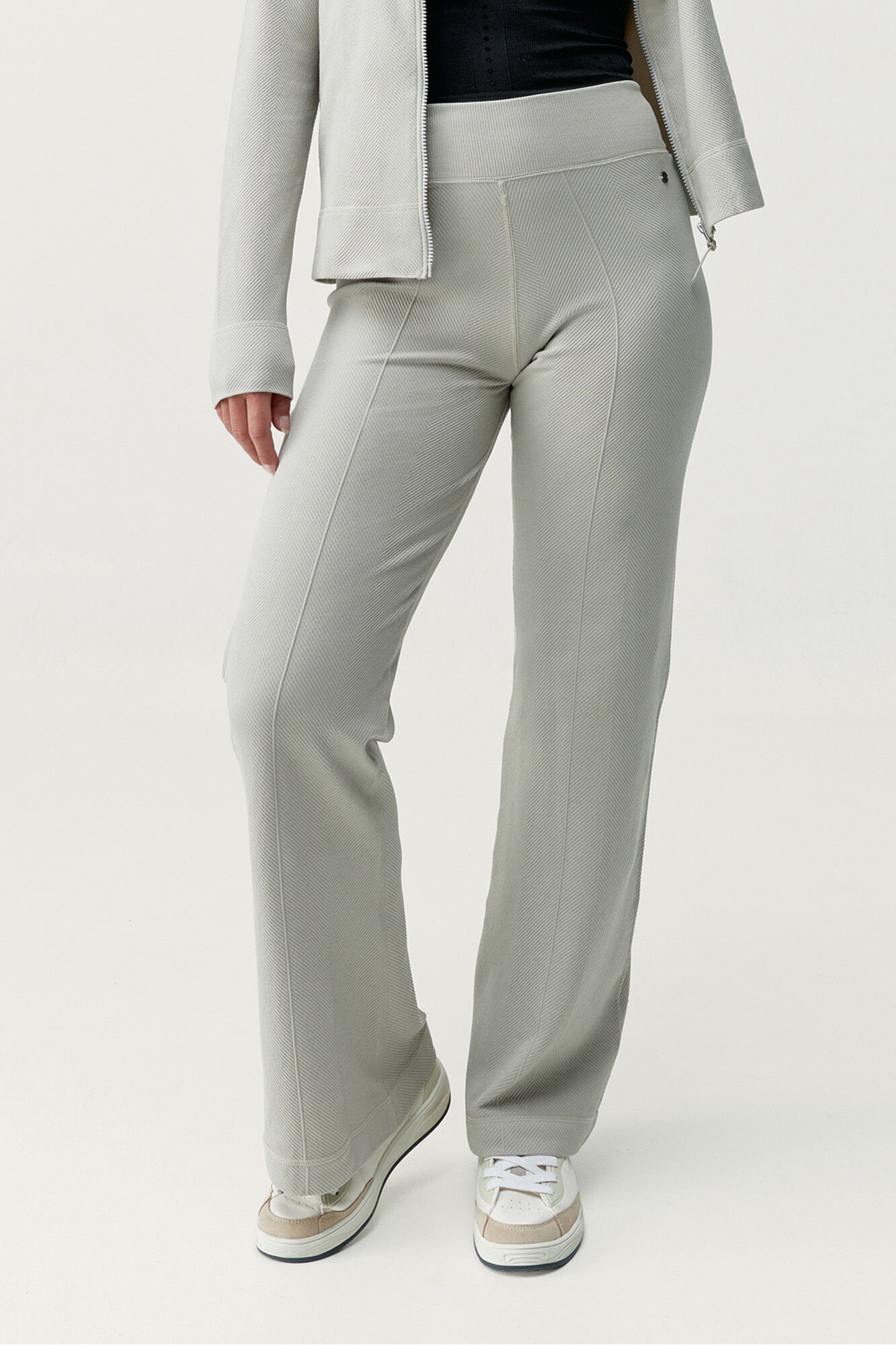 Born Living Yoga Pantal&oacute;n deportivo Gita gris