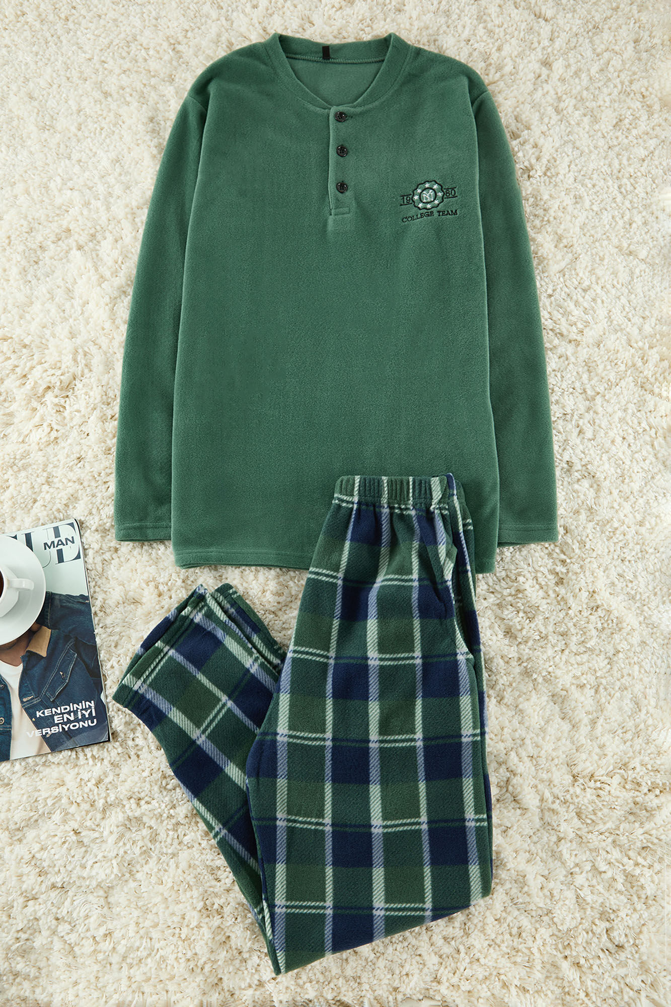 Trendyol Comfortable Knitted Pyjama Set