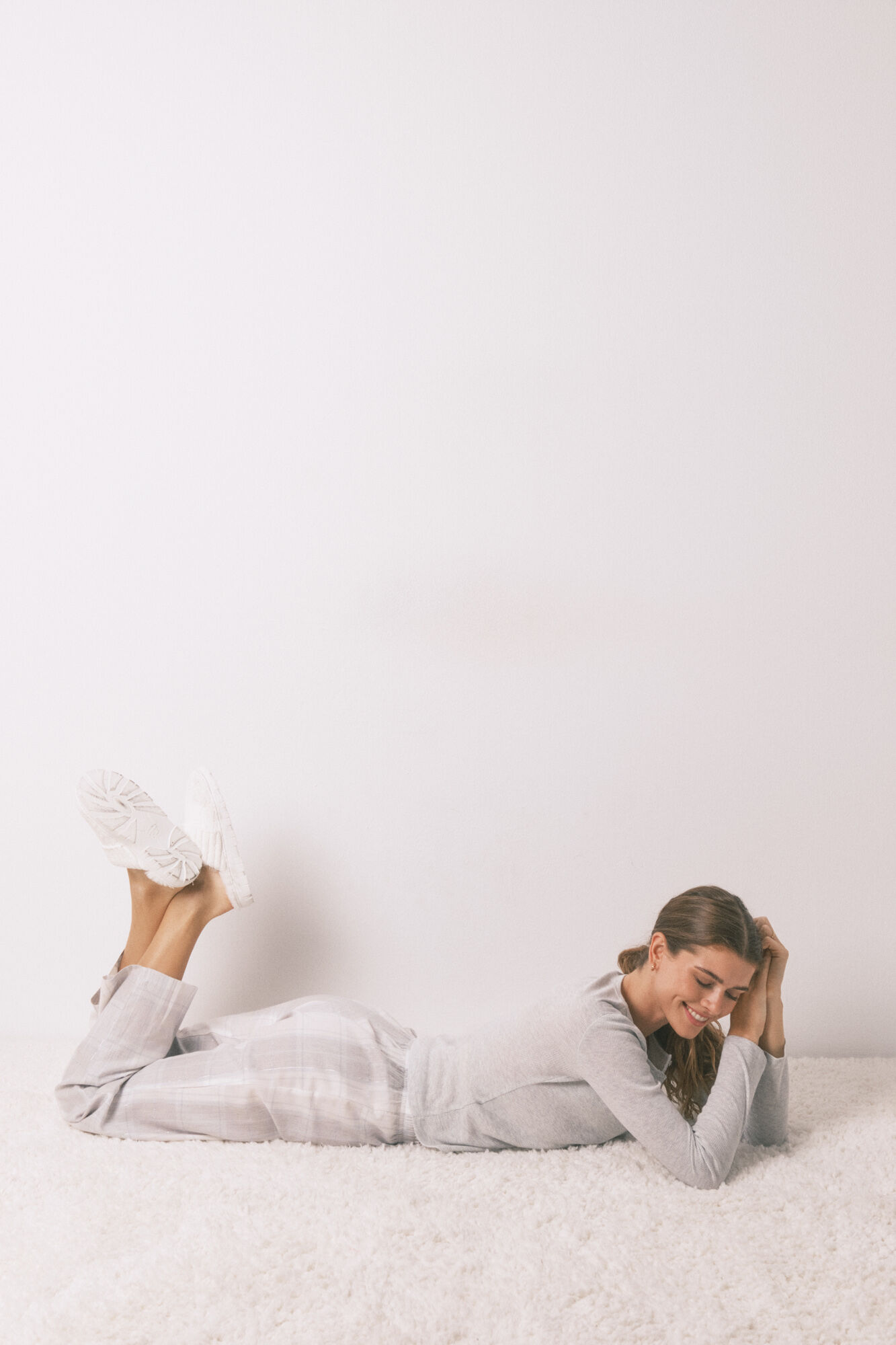 Women'secret Pijama comprido xadrez efeito brilho cinza