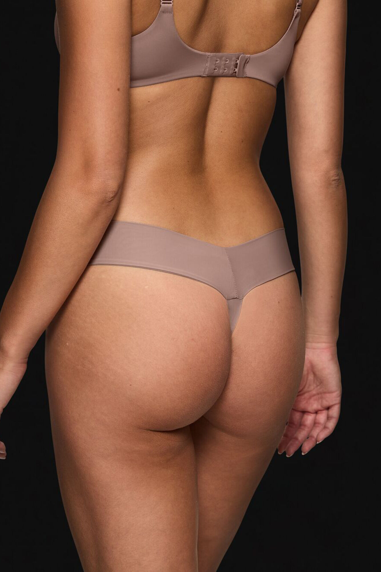 Triumph Tanga Body Make-Up Illusion String EX