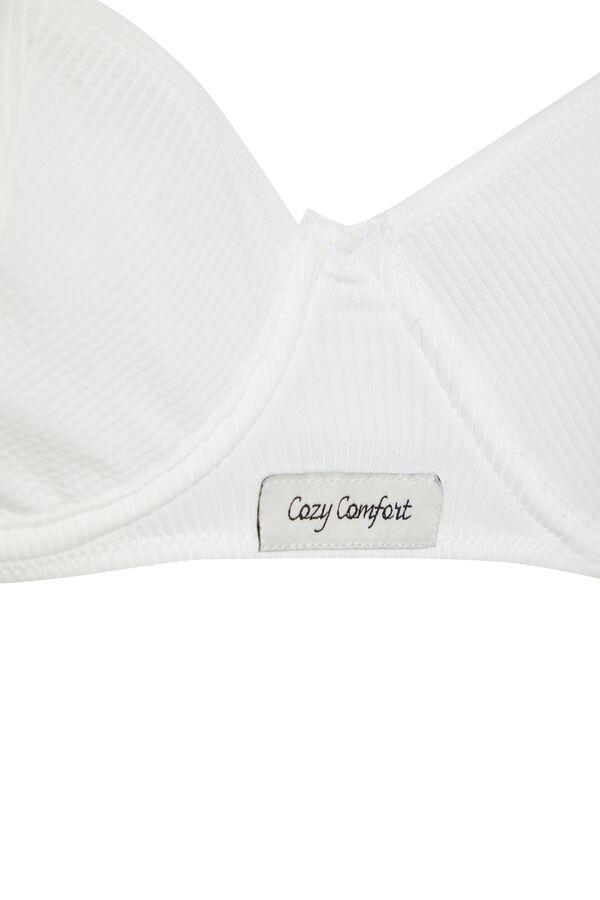 Trendyol Conjunto de ropa interior canal&eacute; blanco