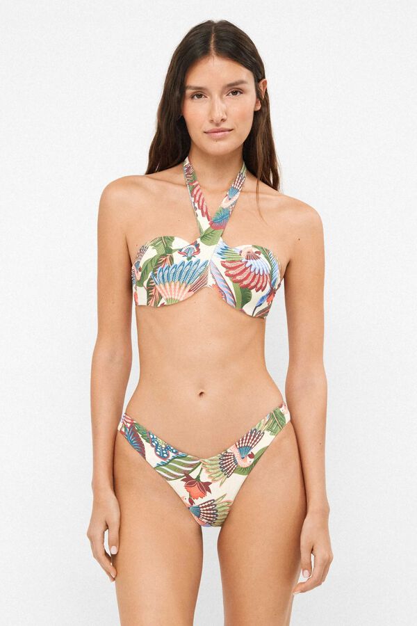 Gisela Braga bikini corte en V blanco