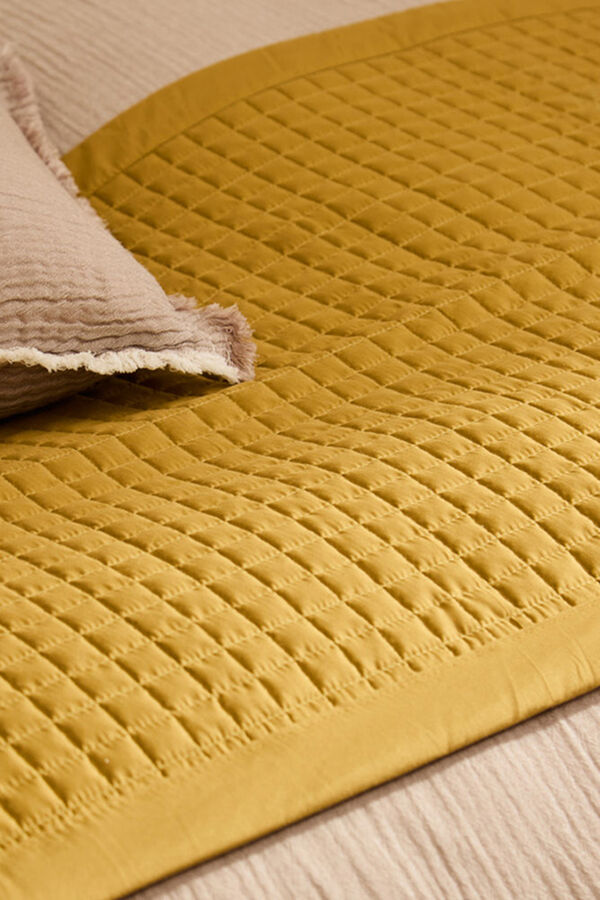 Calma House Topper acolchado mostaza Narbonne amarillo