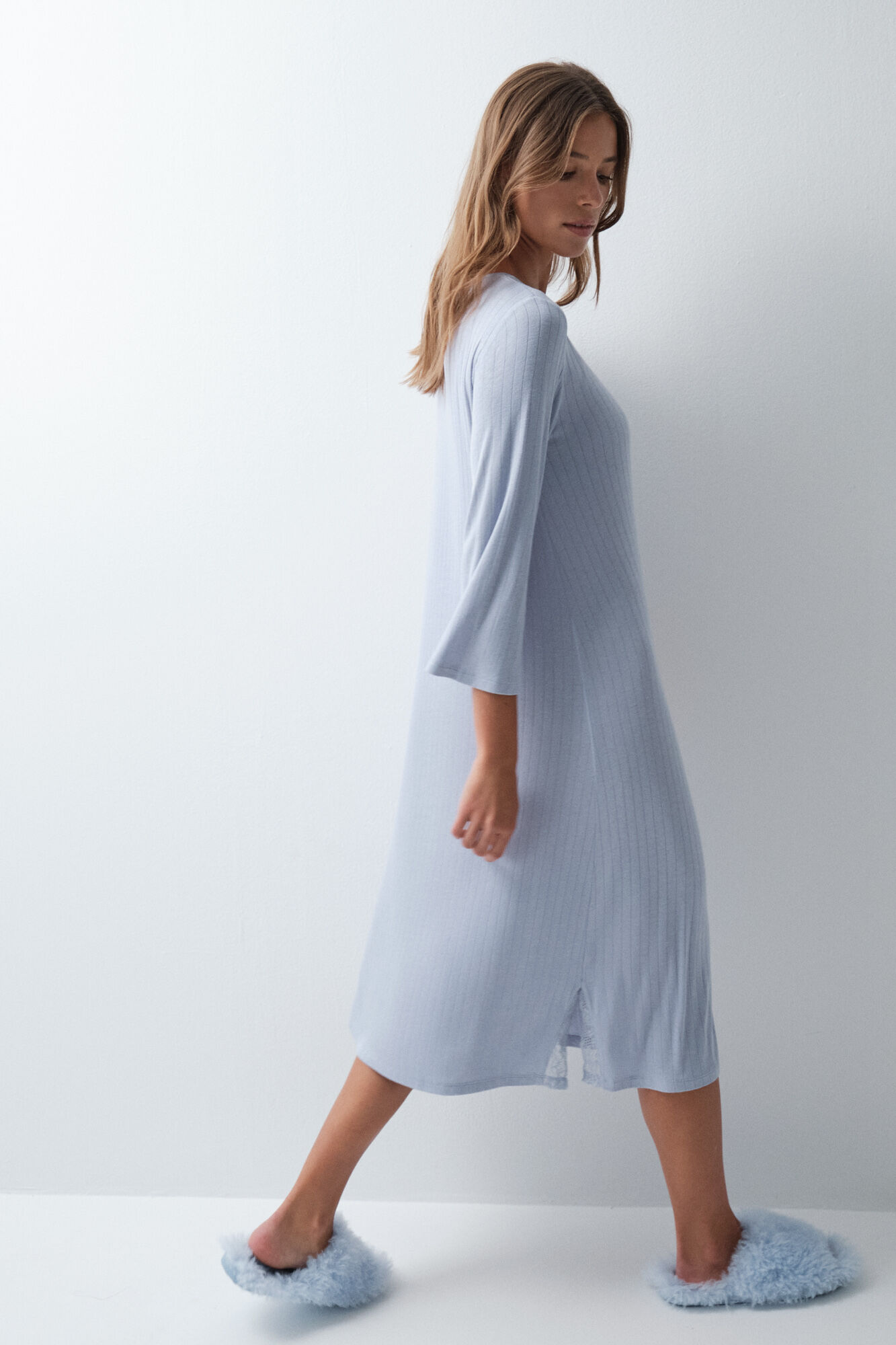 Women'secret Blue midi nightgown with lace details