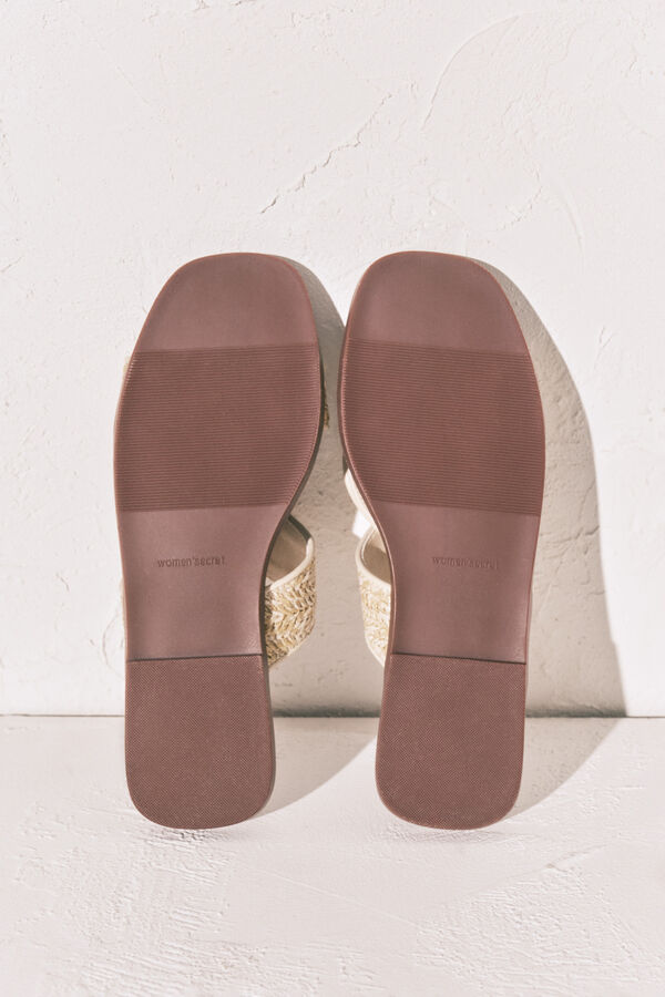 Women'secret Sandales en raphia grenat et sable imprim&eacute;