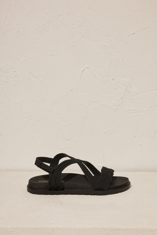 Womensecret 100% water-resistant slider sandals black