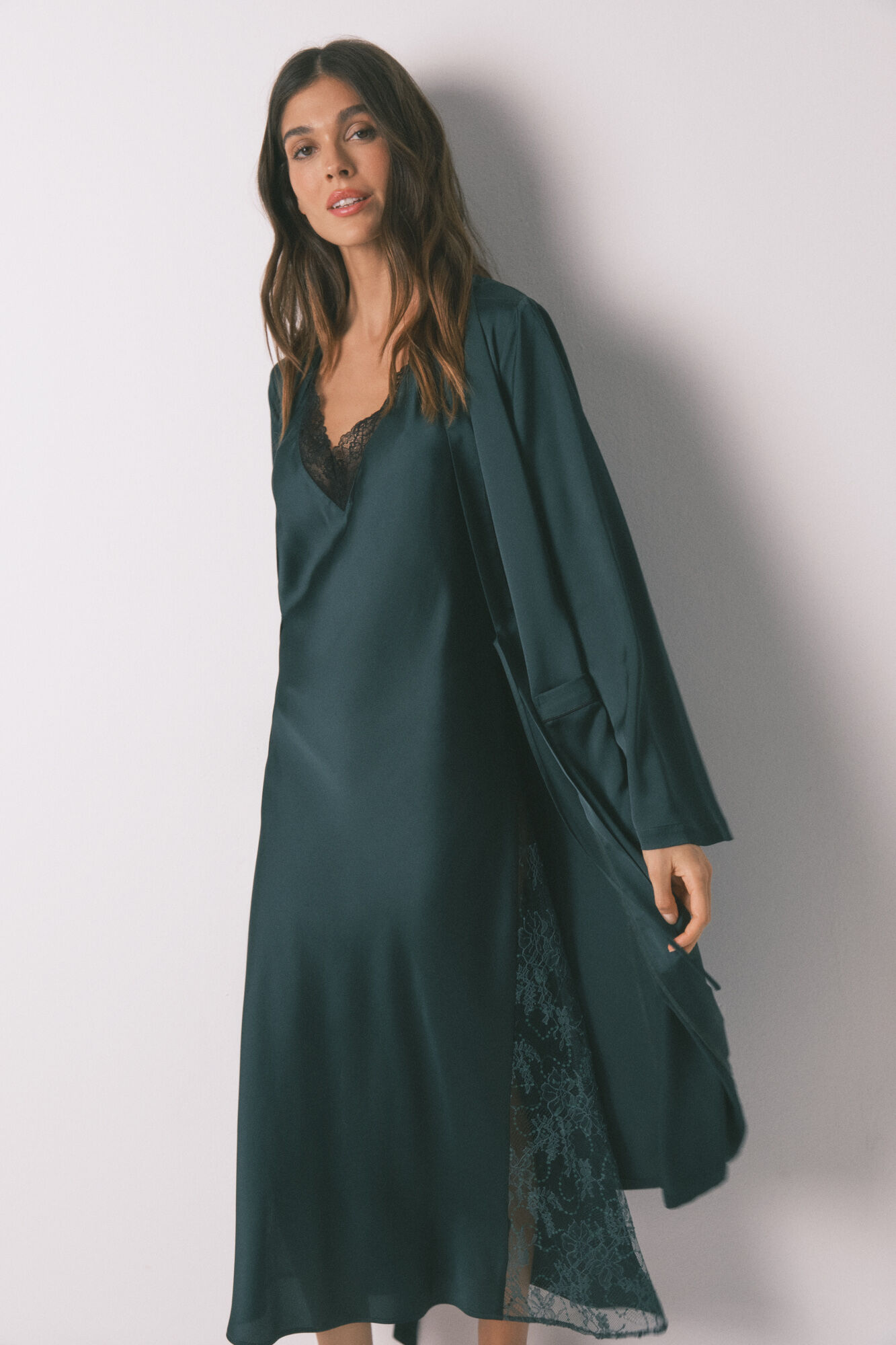 Women'secret Long loose green satin robe