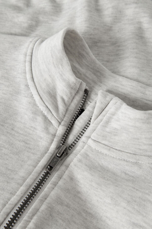 Lmtd Sudadera cuello alto media cremallera. gris