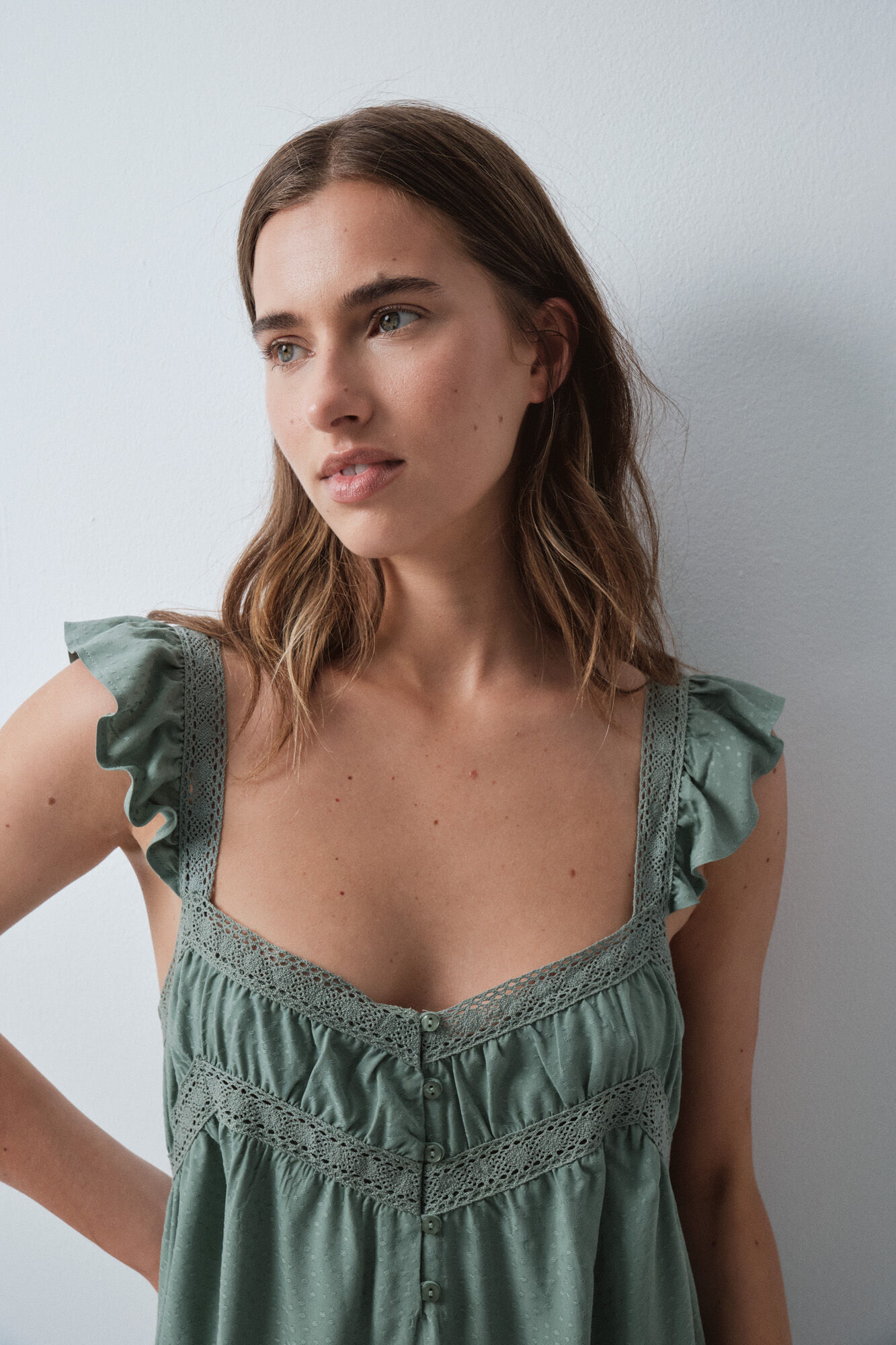 Women'secret Nuisette midi &agrave; bretelles verte