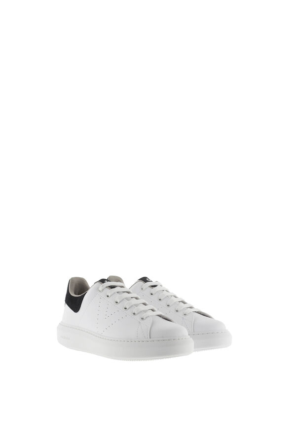 Victoria Chunky sole trainers black