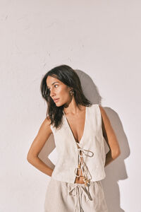 Women'secret Crochet tie gilet